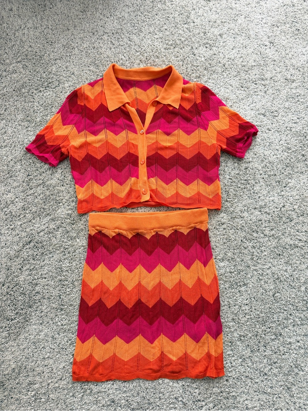 Women’s  Chevron Knit Crop Top & Skirt Set - Orange Pink Red - Medium